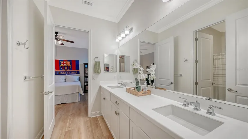 Jack and Jill bath between bedrooms 1 & 2