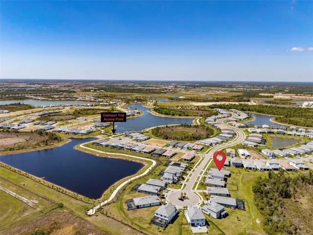 Easy access to Oakheart Trail