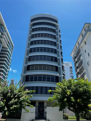 Building Facade!