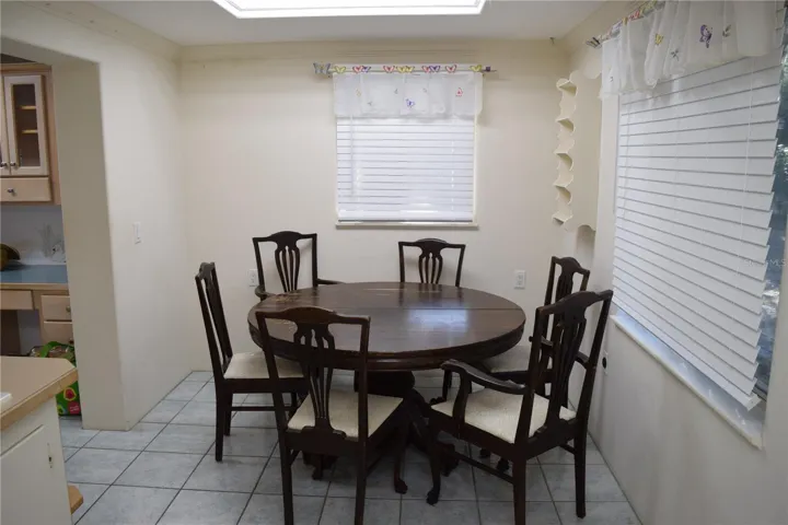 Breakfast nook