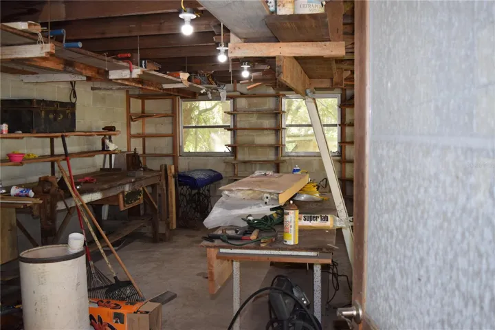 Workshop right