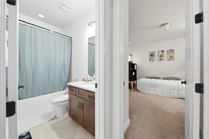 Guest Bedroom & Bathroom