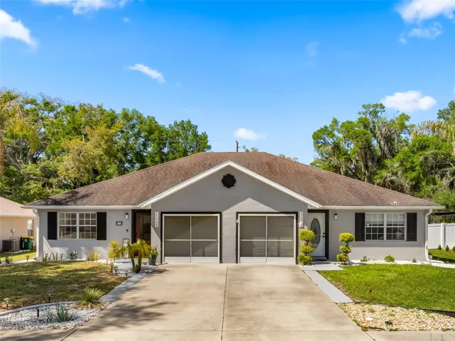 Front of Duplex-Lt side is Listing