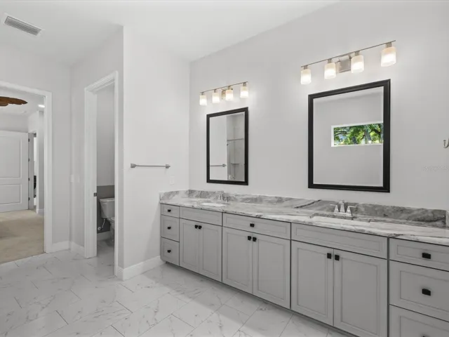 Explore the Property Through a Cinematic Video & Immersive 3D Tour
