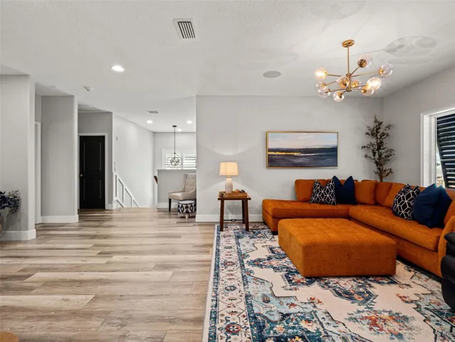 2nd floor living room