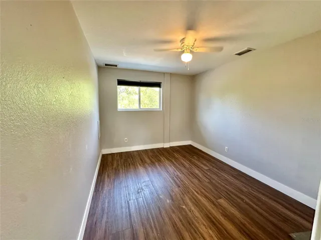 12x9 Bonus Room