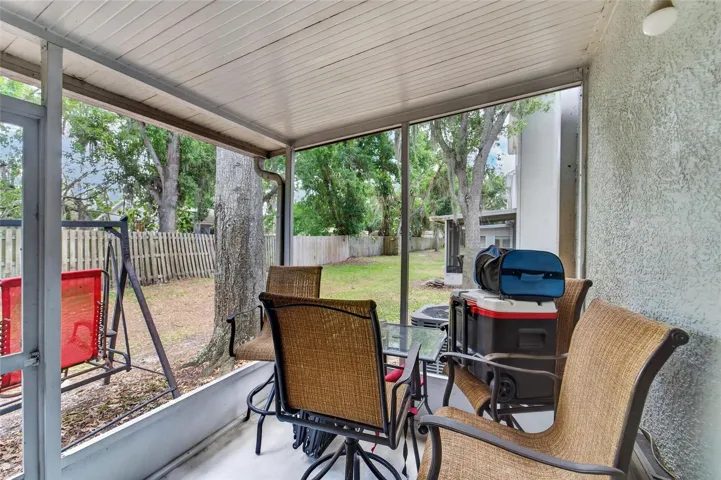 screened in patio