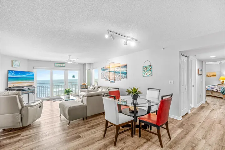 Dining/Living