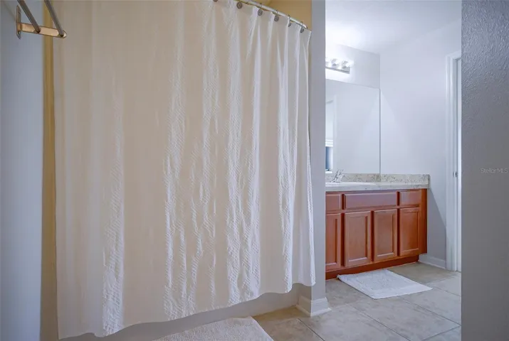 Owner’s bathroom