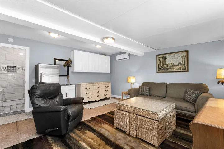 Guest suite living room