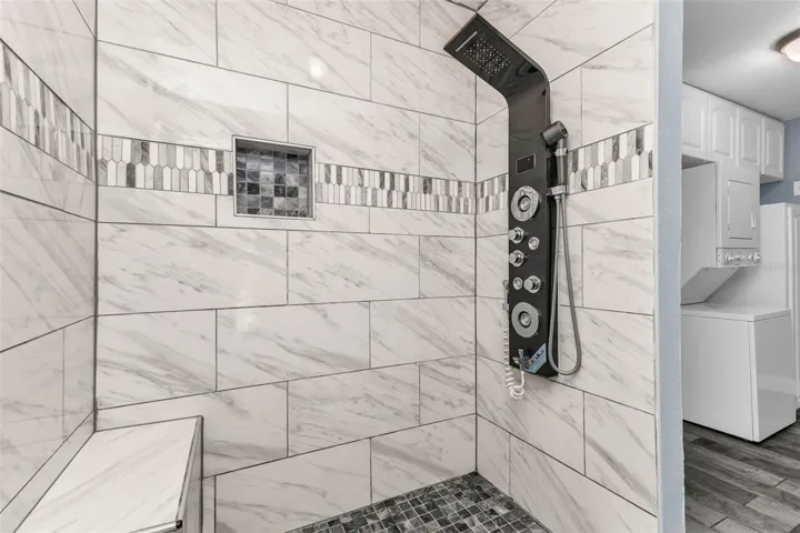 Guest suite shower