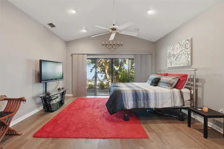 Master Bedroom w/ sliding door to the back