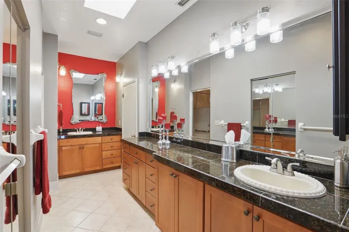 Split double vanity
