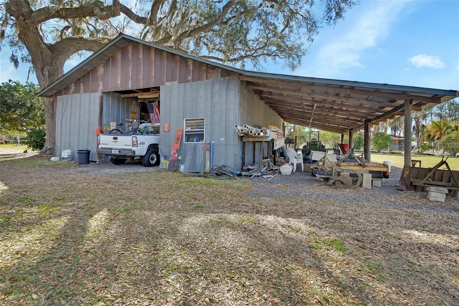 Barn