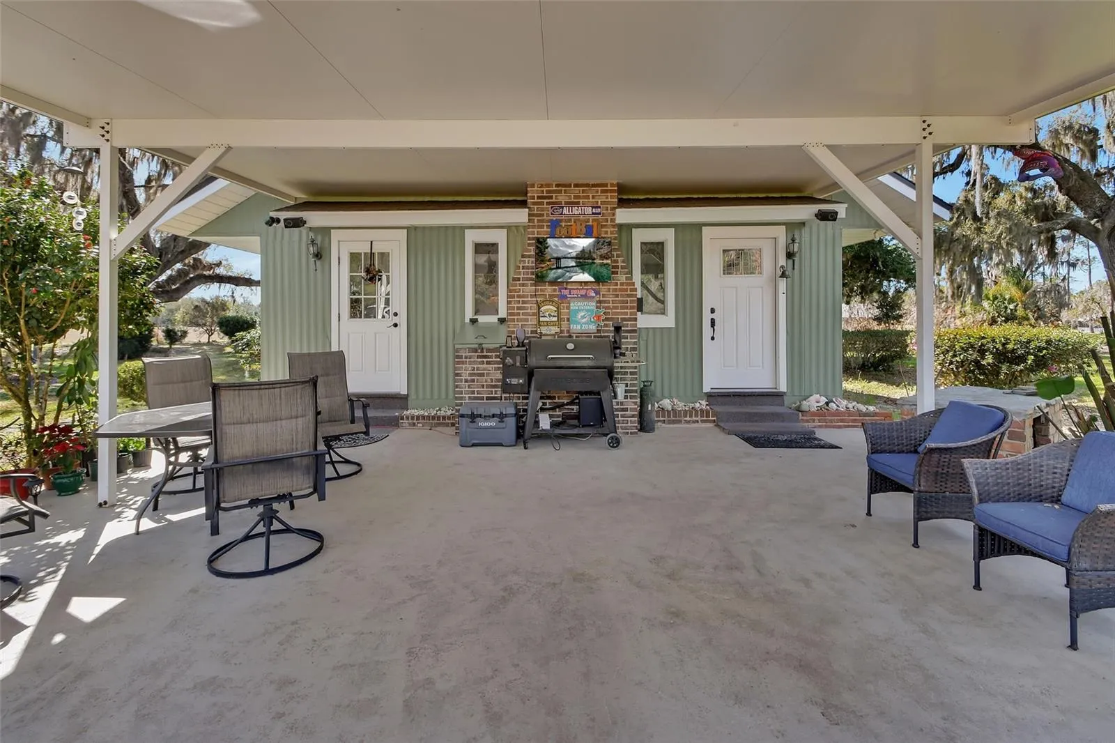 Carport