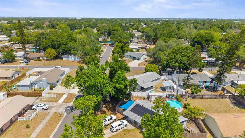 Close to shopping, dining and entertainment - you don't want to miss this one!