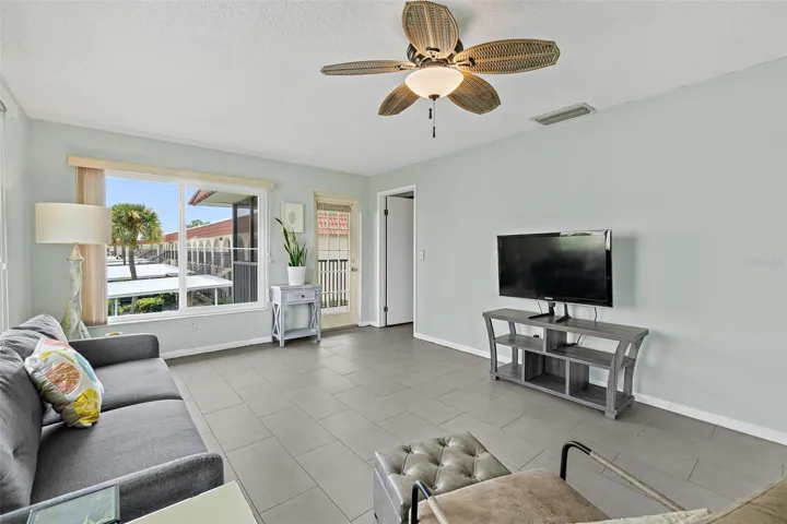 Living room, alternate angle