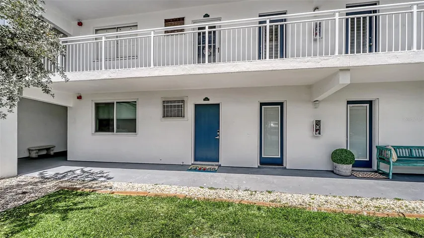 Exterior front of 100% remodled condo.
