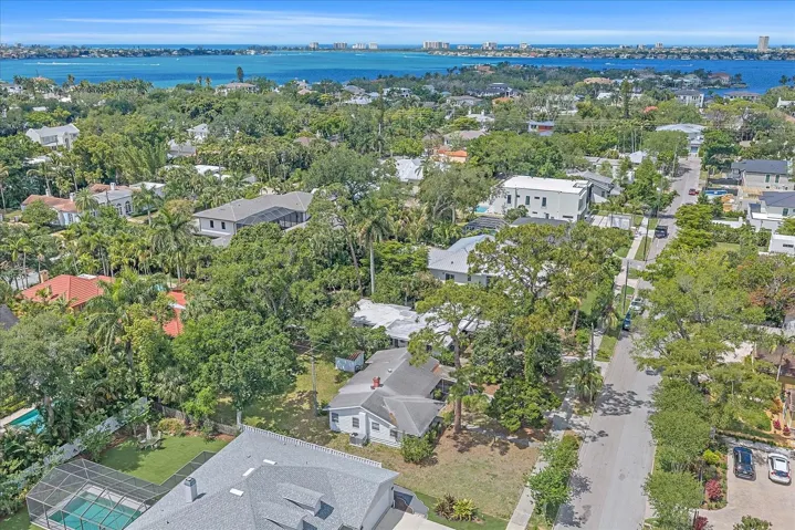 So close to Sarasota Bay.