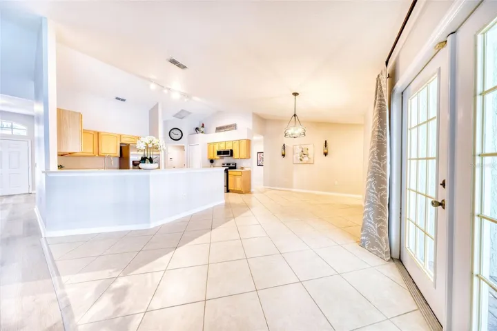 Dinette-French Doors to the Lanai