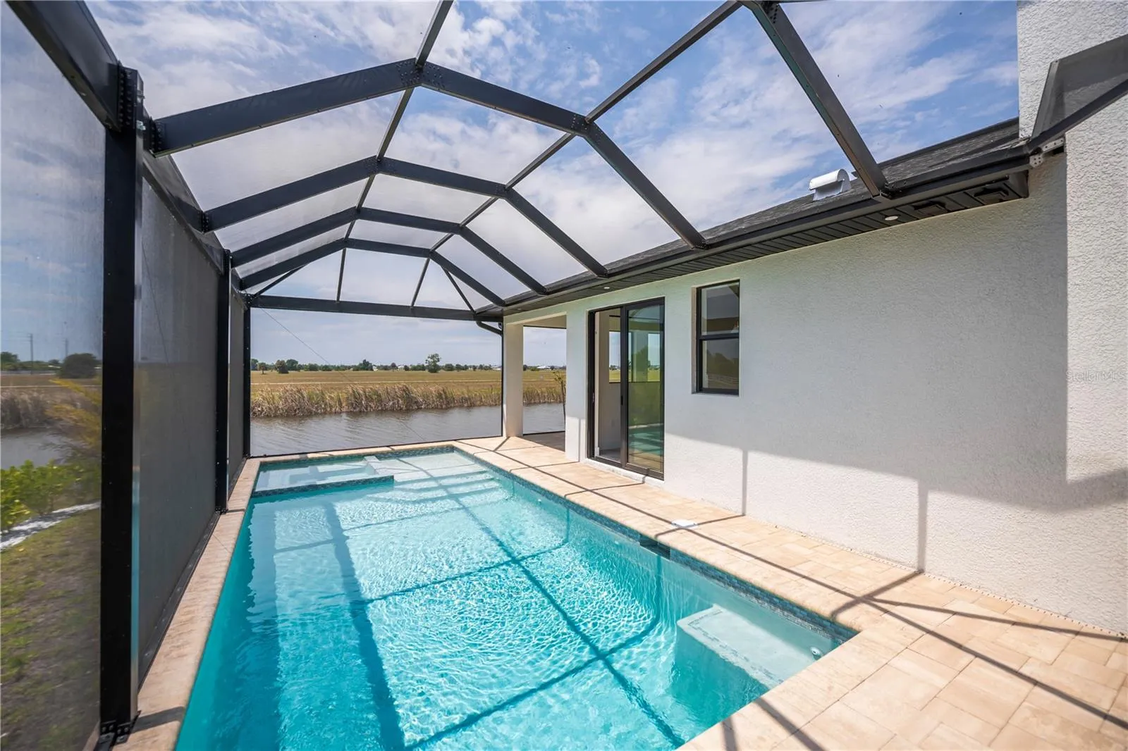 Modern Pool with Built in Jacuzzi
