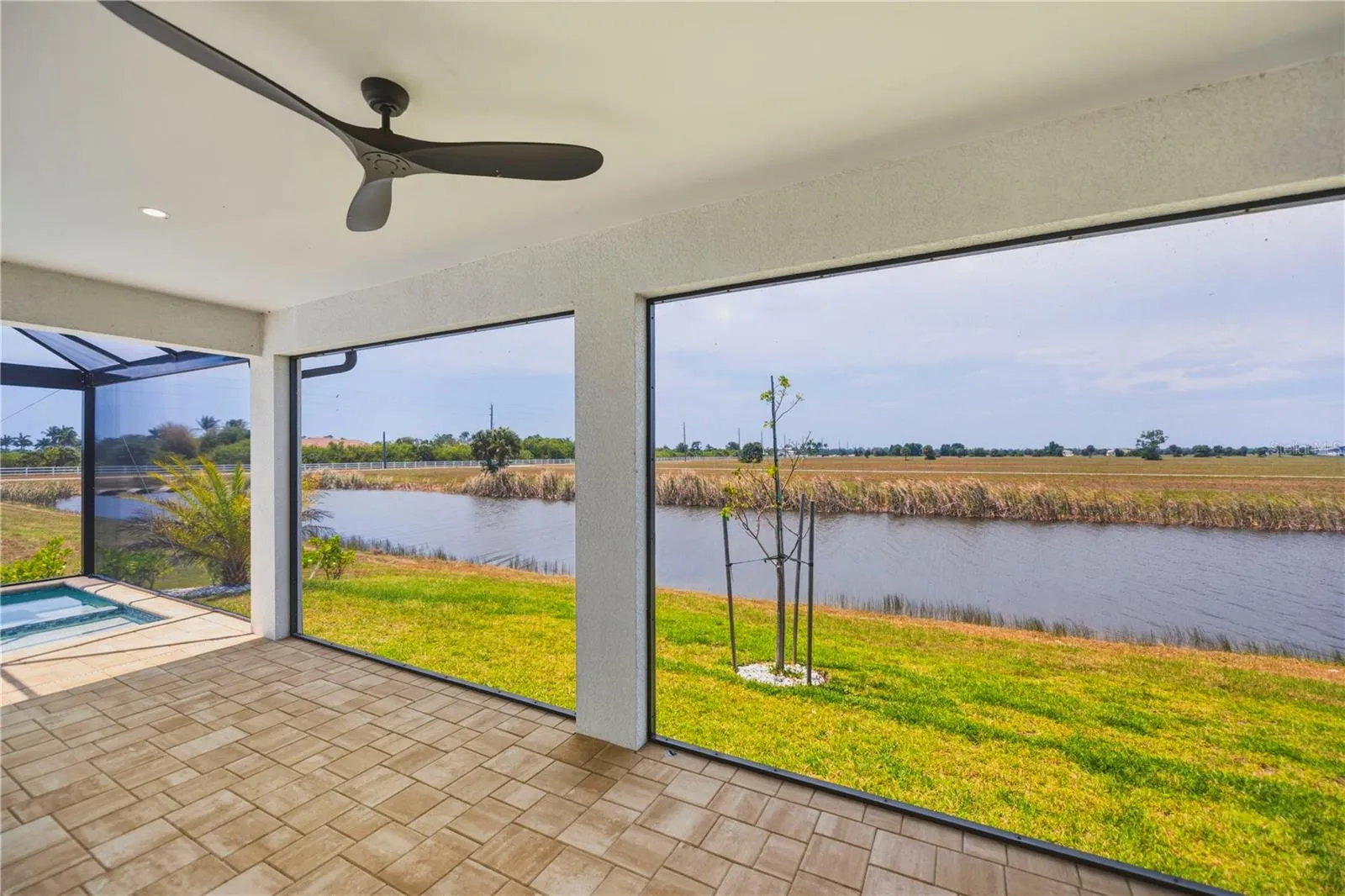 Huge Covered Lanai with expansive Water Views