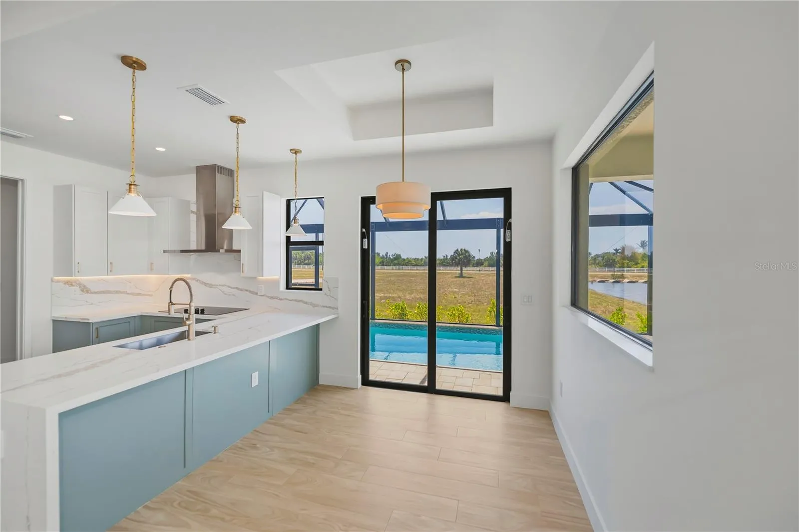 Dinette Area off Kitchen