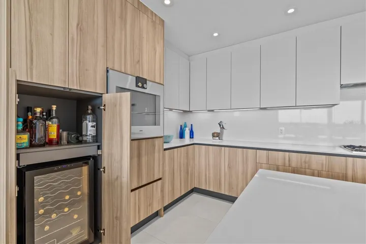 Hidden beverage station