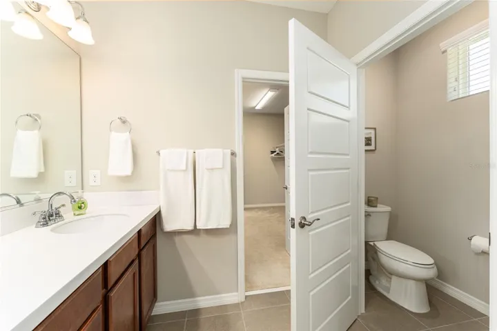 PRIMARY ENSUITE BATHROOM