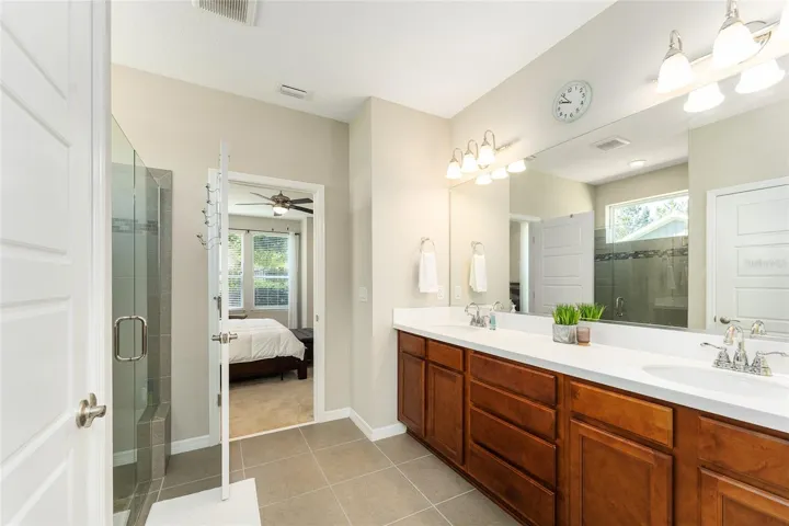 PRIMARY ENSUITE BATHROOM