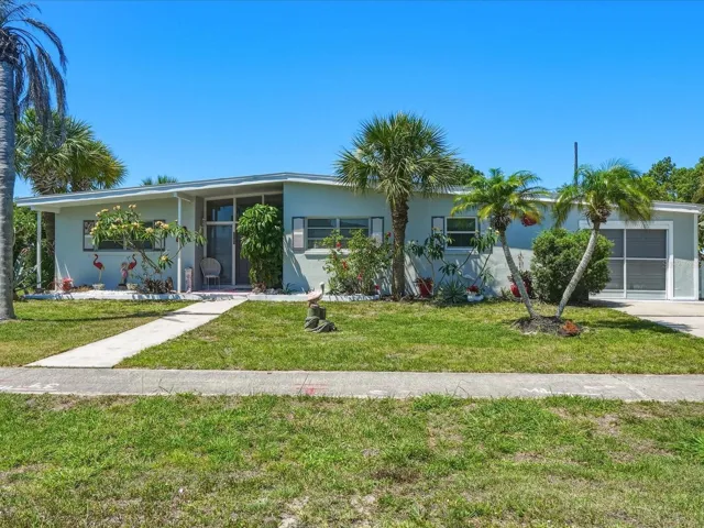 Front of 2167 Gerard Ct