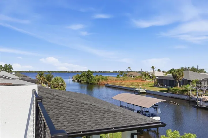 View from the second floor deck - the Myakka River only 600' from your dock