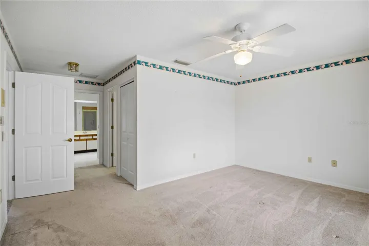 Main Bedroom with ensuite