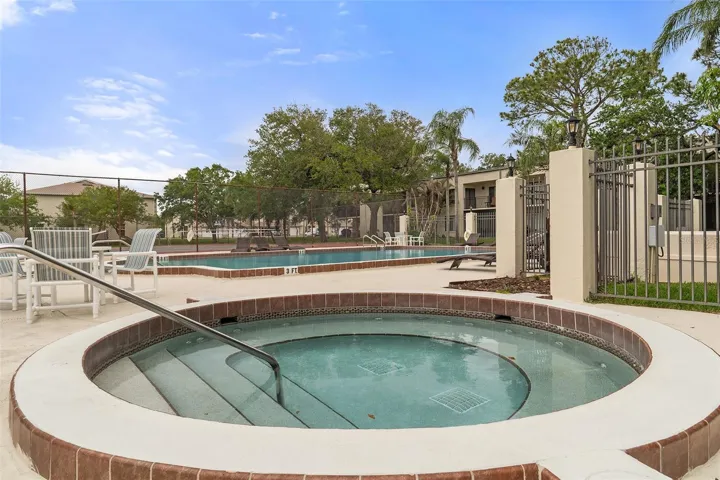 Hot tub/spa