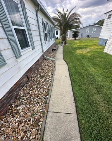 Side yard