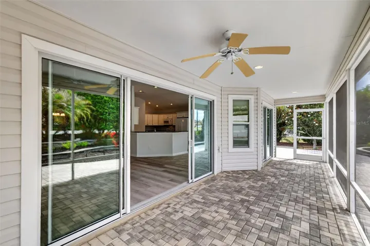 SPACIOUS PAVER Lanai