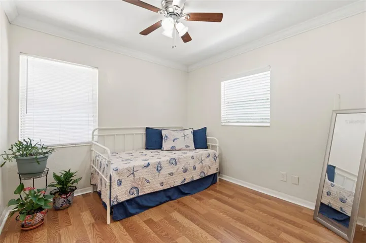 Guest bedroom