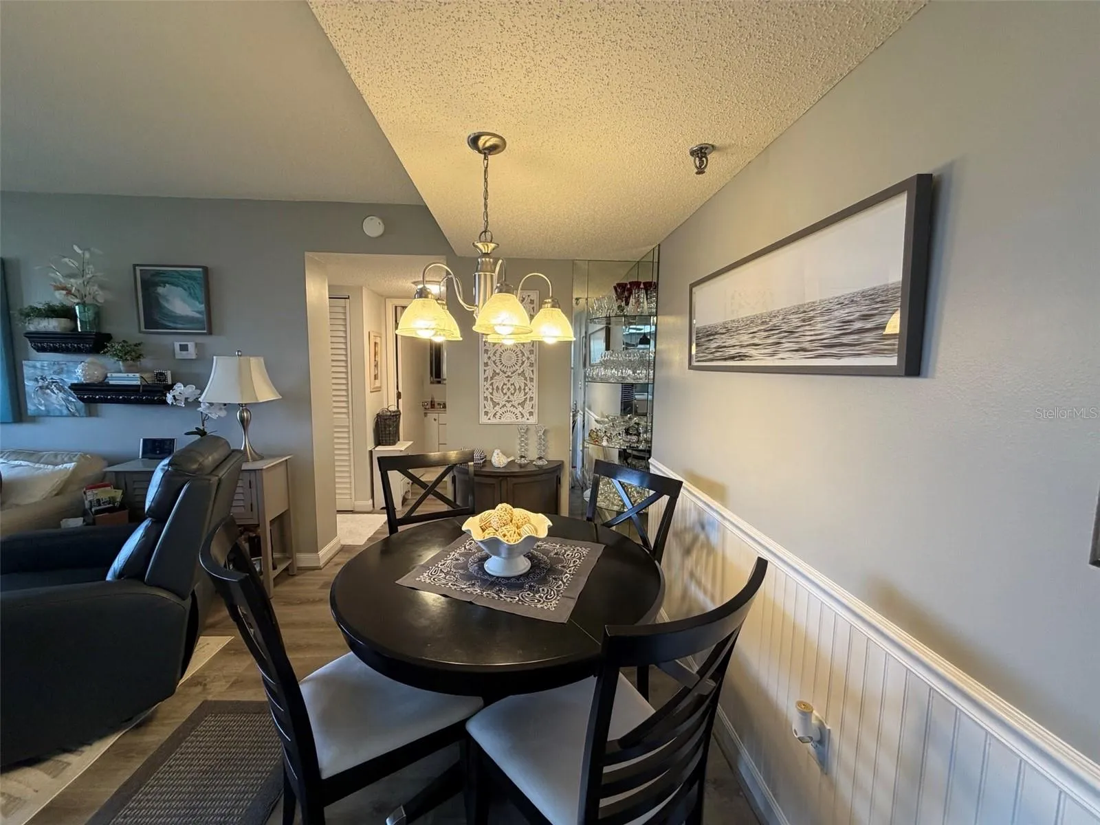 Dining upon Entry