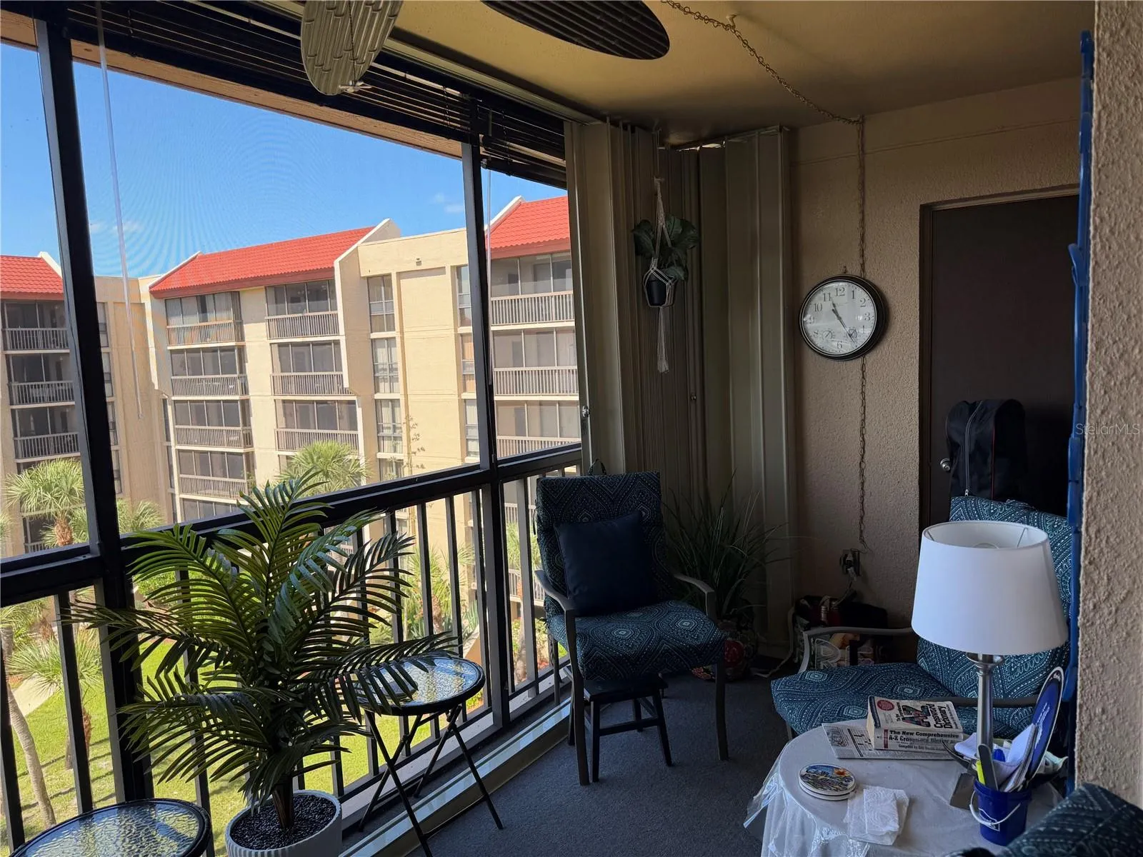 A little closer of the other half of Lanai storage door
