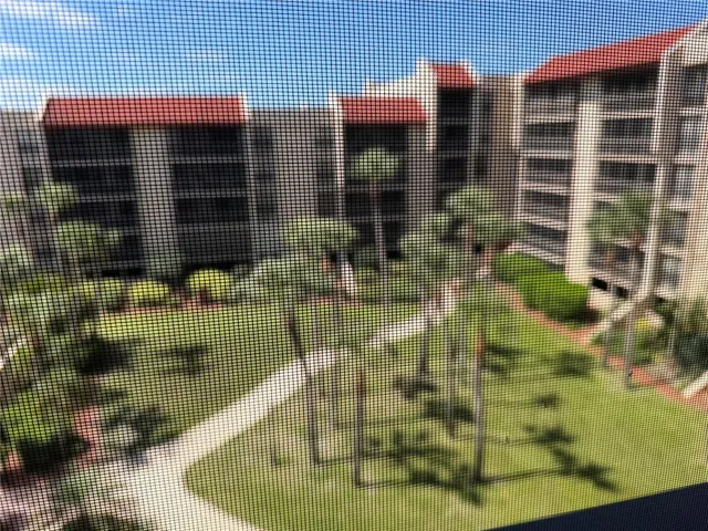 Courtyard showing the Magnificient Grounds