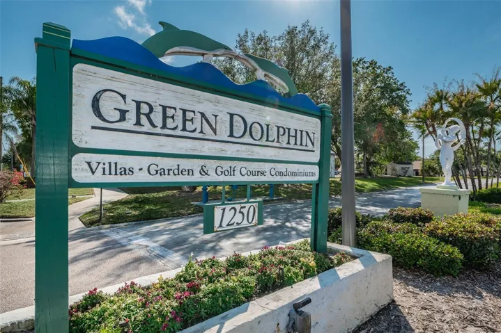 Green Dolphin Entry