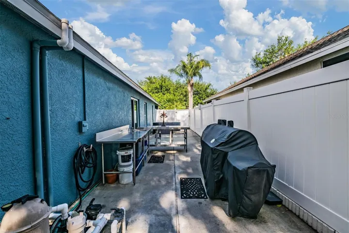 Side yard
