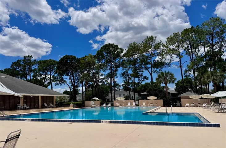 Community pool