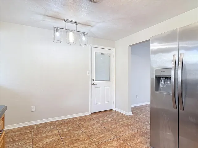 eat in kitchen area