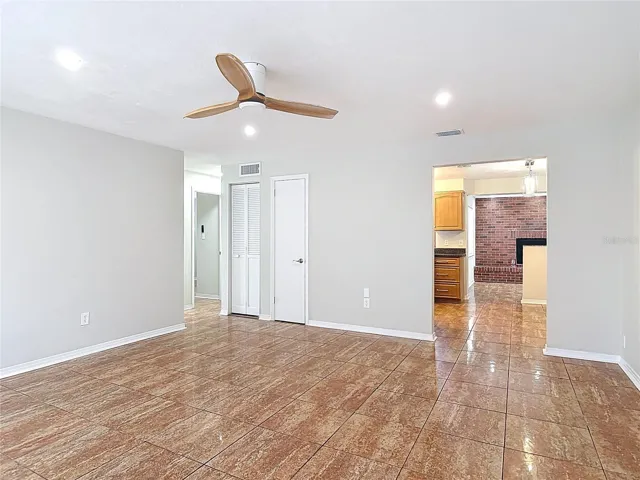 open way to the kitchen