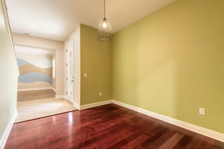 Flex Room
