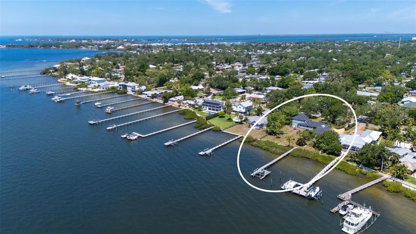Waterfront Lifestyle