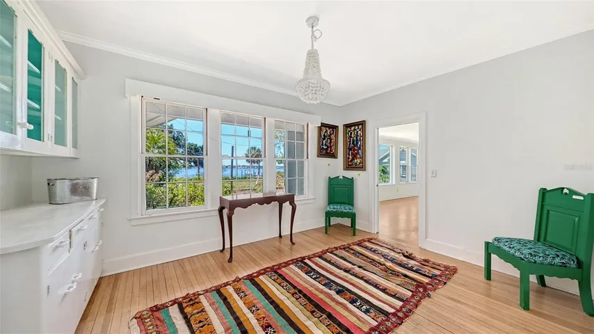 Large informal Dining/Breakfast Room