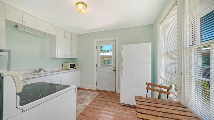 Apartment Kitchen