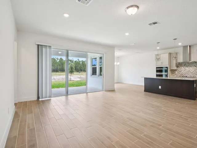 Photo is not of the actual home, but is an inspirational photo of builder’s model home and may depict options, furnishings, and/or decorator features that are not included.